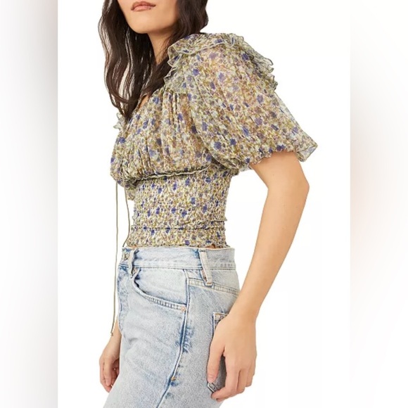 Free People Beatrice Ruffle Blouse Top Floral Printed Smocked‎ Cropped Sz S NWT - Picture 10 of 12